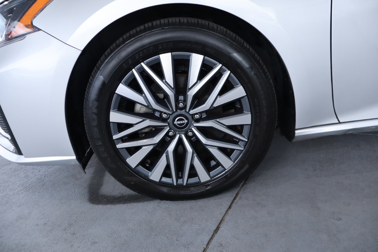 Nissan Altima 2.5 SV Sedan 2023