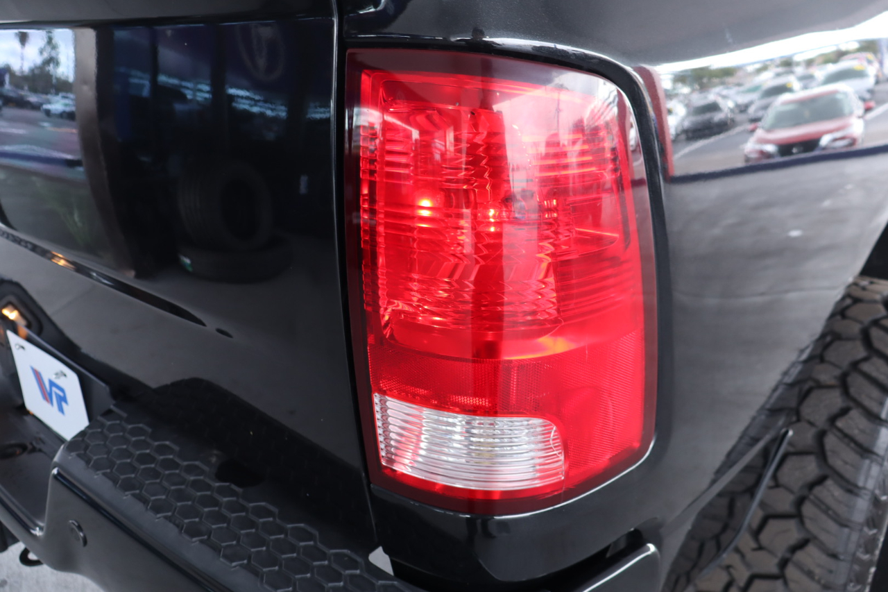 RAM 1500 2WD Crew Cab 140.5" Lone Star 2016