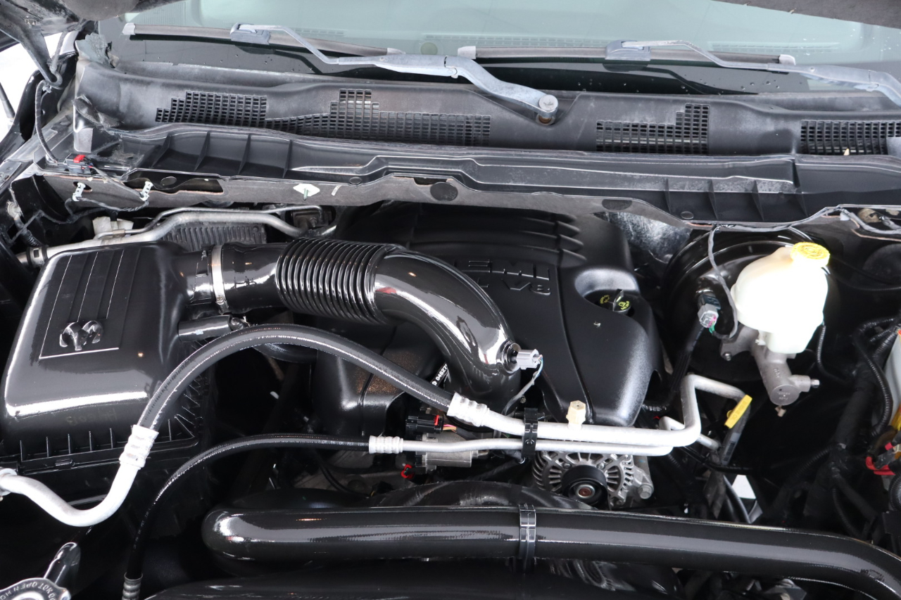 RAM 1500 2WD Crew Cab 140.5" Lone Star 2016