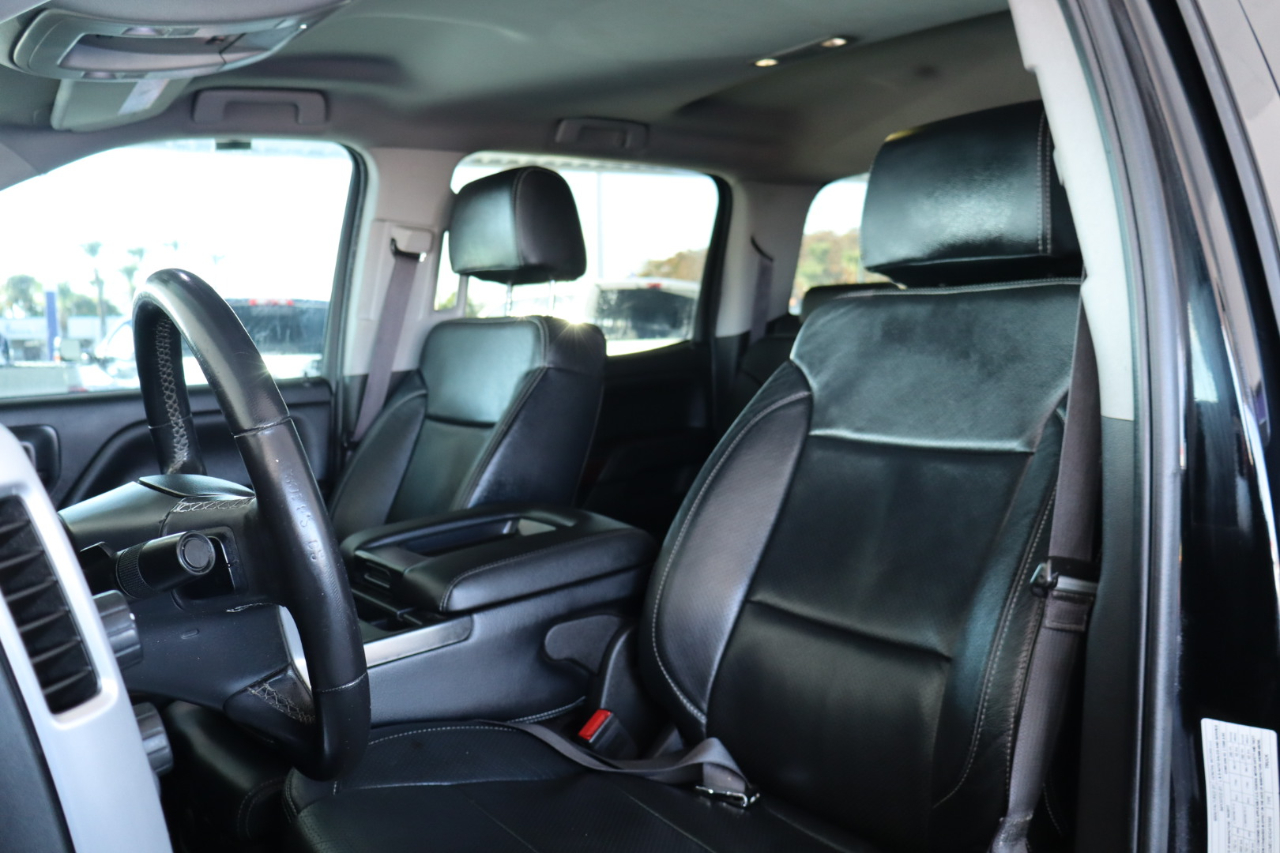 GMC Sierra 1500 4WD Crew Cab 143.5" SLE 2017