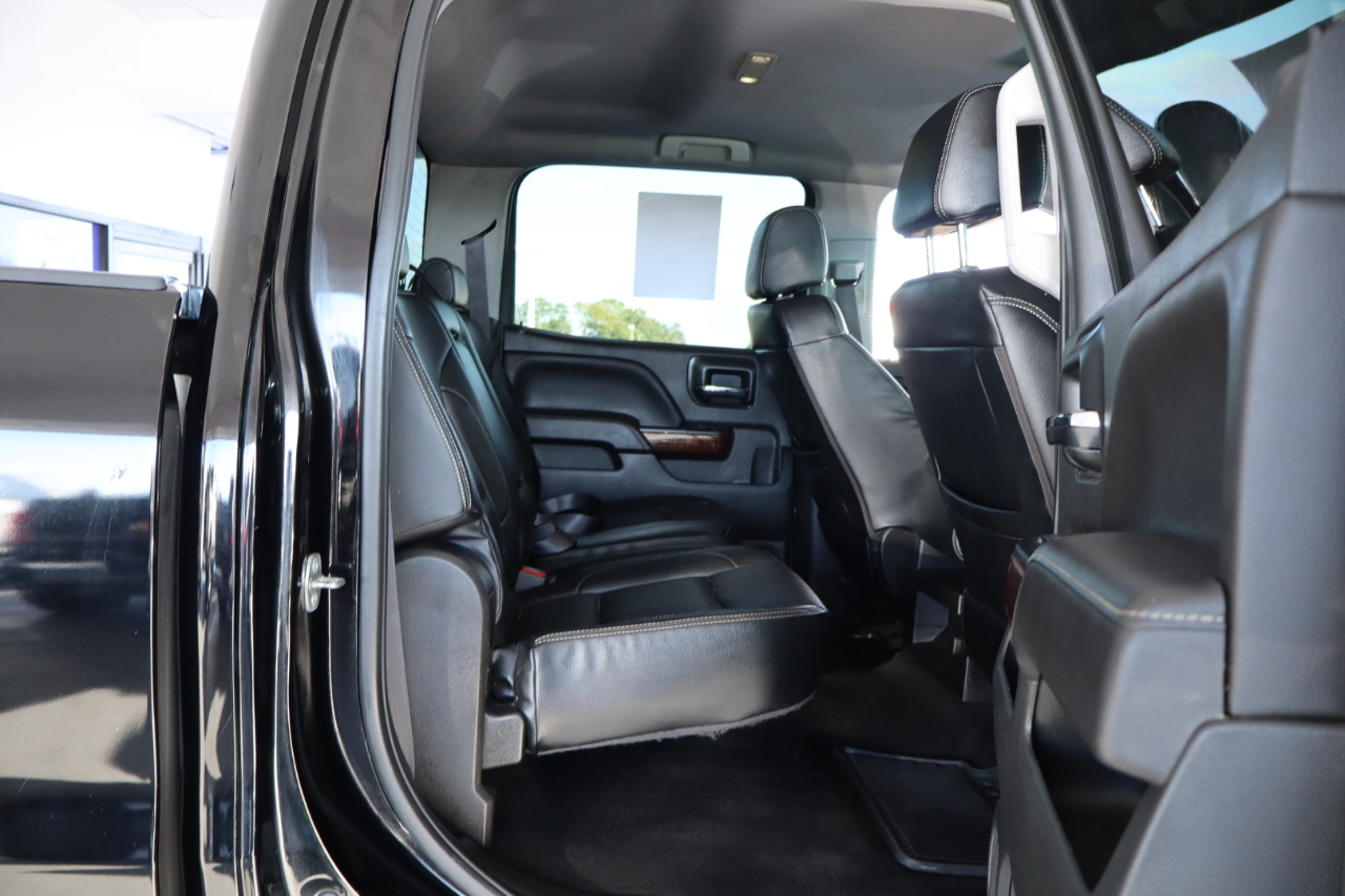 GMC Sierra 1500 4WD Crew Cab 143.5" SLE 2017