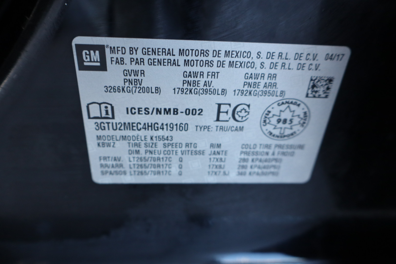 GMC Sierra 1500 4WD Crew Cab 143.5" SLE 2017