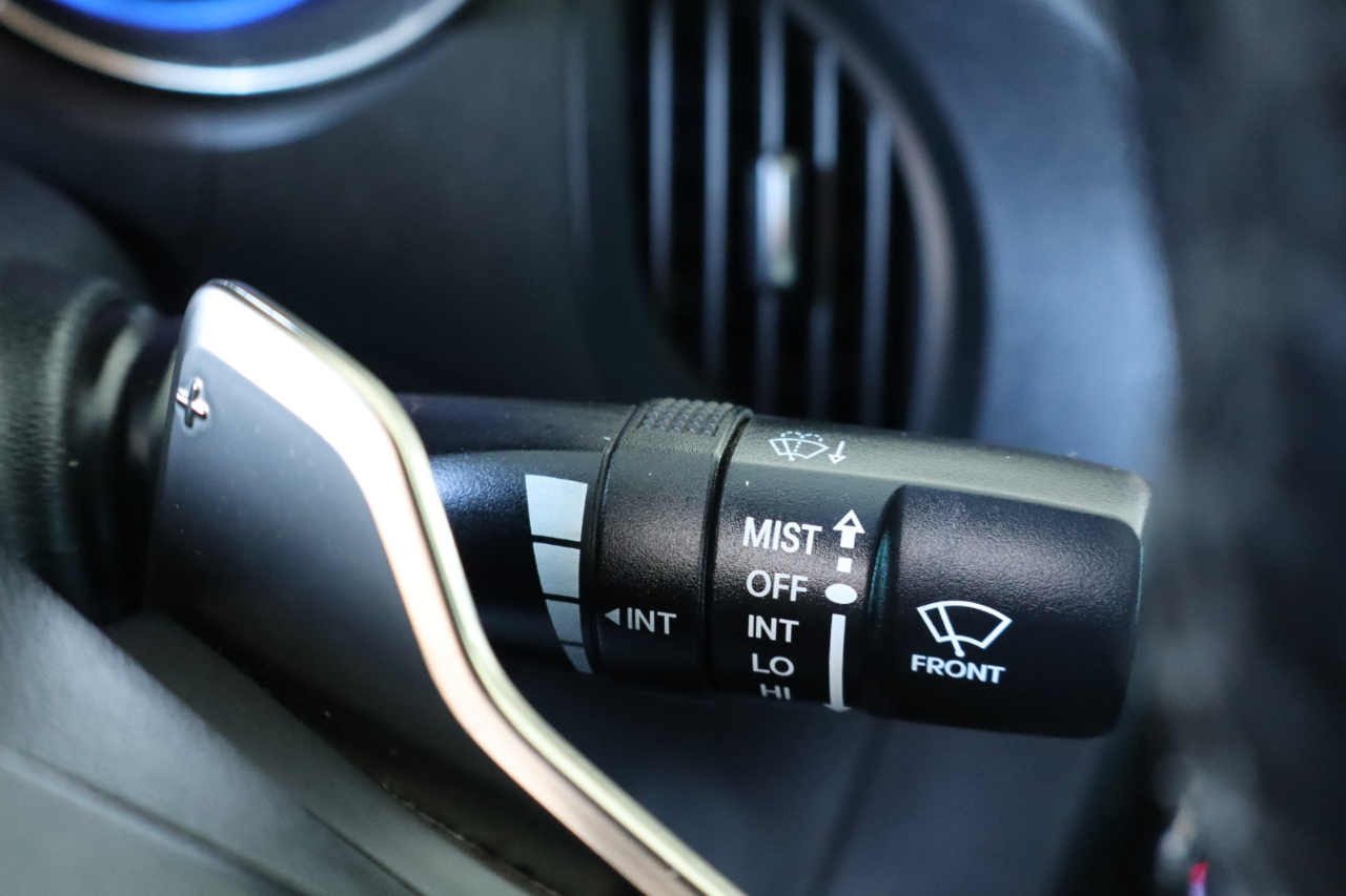 Hyundai Genesis Coupe 2dr 3.8L Auto Ultimate w/Black Seats 2015