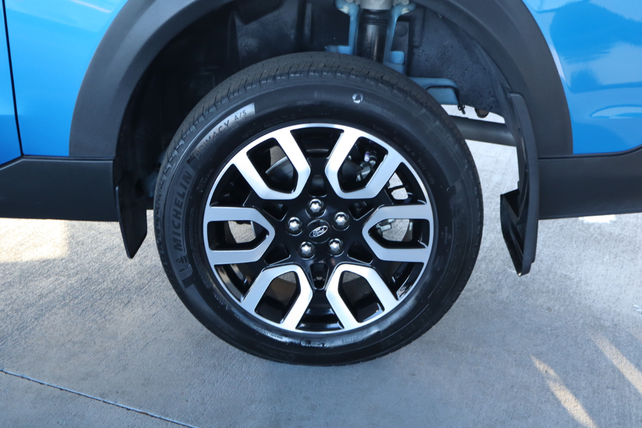 Ford Maverick Lariat FWD SuperCrew 2022