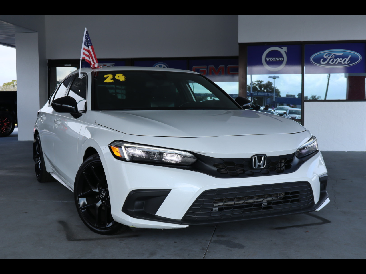 2024 Honda Civic Hatchback Sport CVT