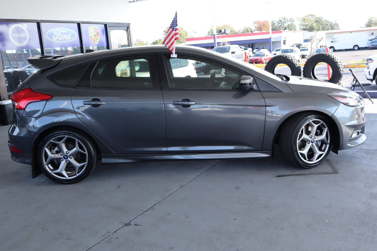 Ford Focus ST Hatch 2018