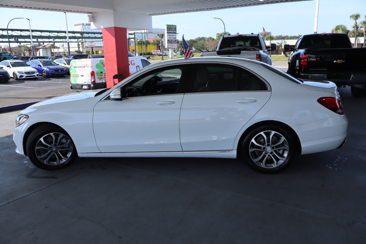 Mercedes-Benz C-Class 4dr Sdn C 300 RWD 2015