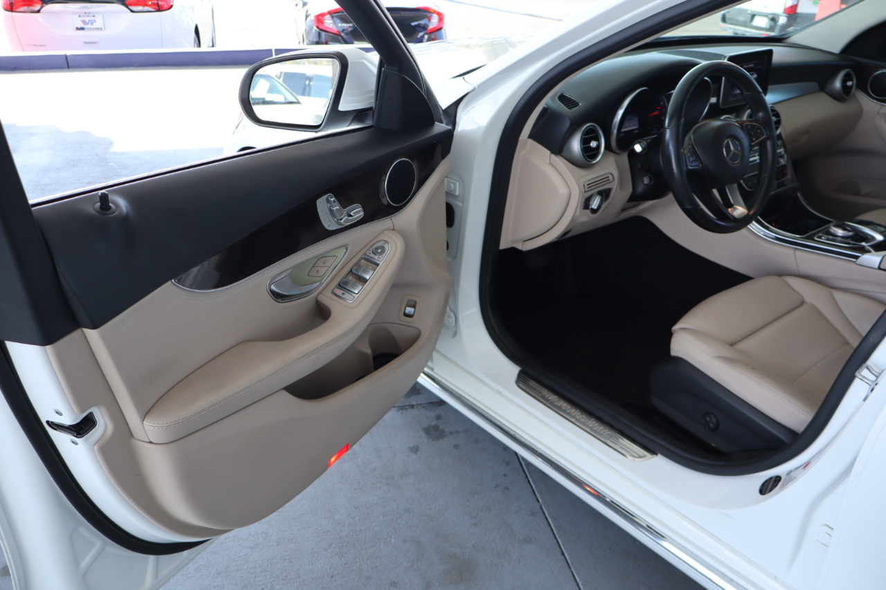 Mercedes-Benz C-Class 4dr Sdn C 300 RWD 2015