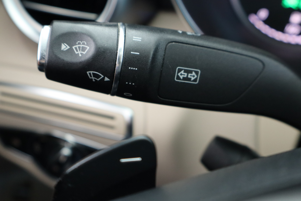 Mercedes-Benz C-Class 4dr Sdn C 300 RWD 2015