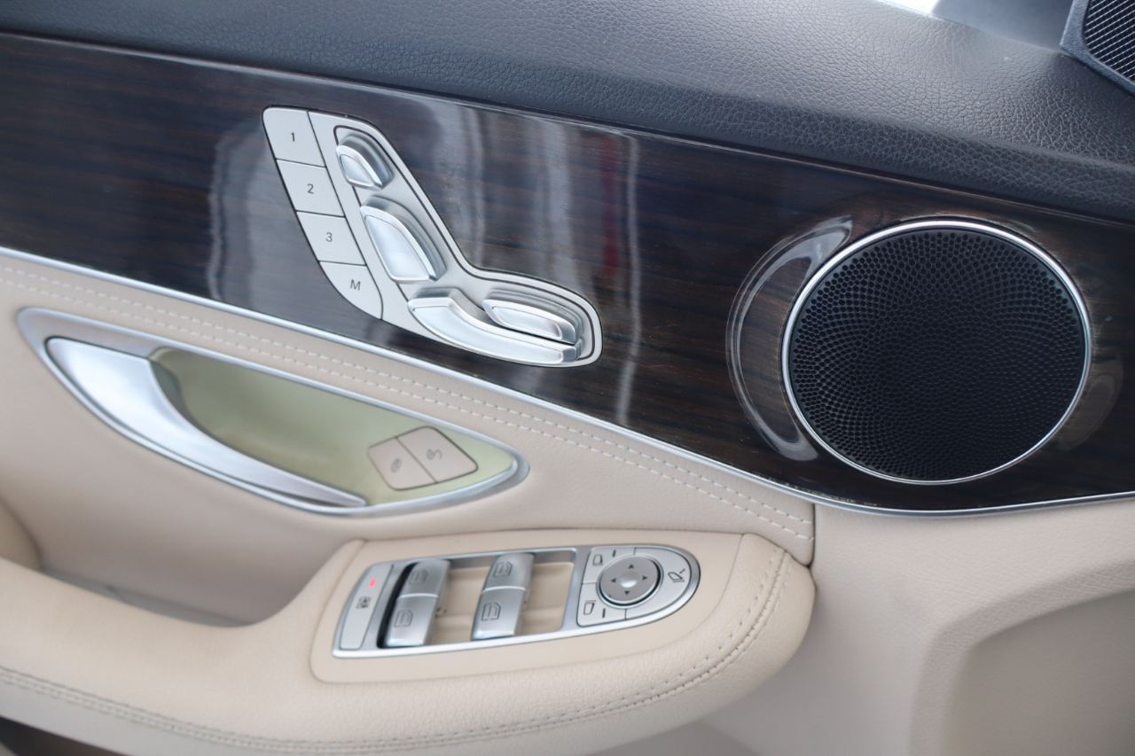 Mercedes-Benz C-Class 4dr Sdn C 300 RWD 2015