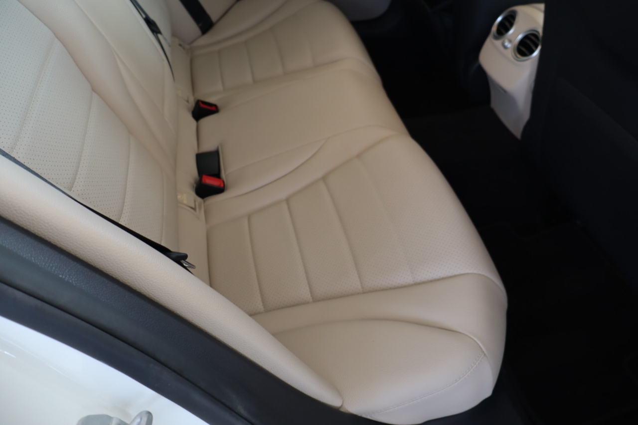 Mercedes-Benz C-Class 4dr Sdn C 300 RWD 2015