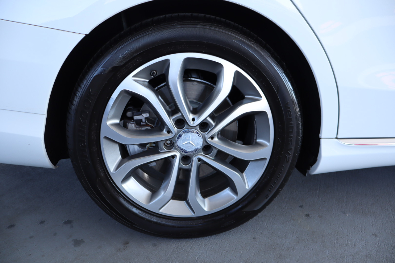 Mercedes-Benz C-Class 4dr Sdn C 300 RWD 2015