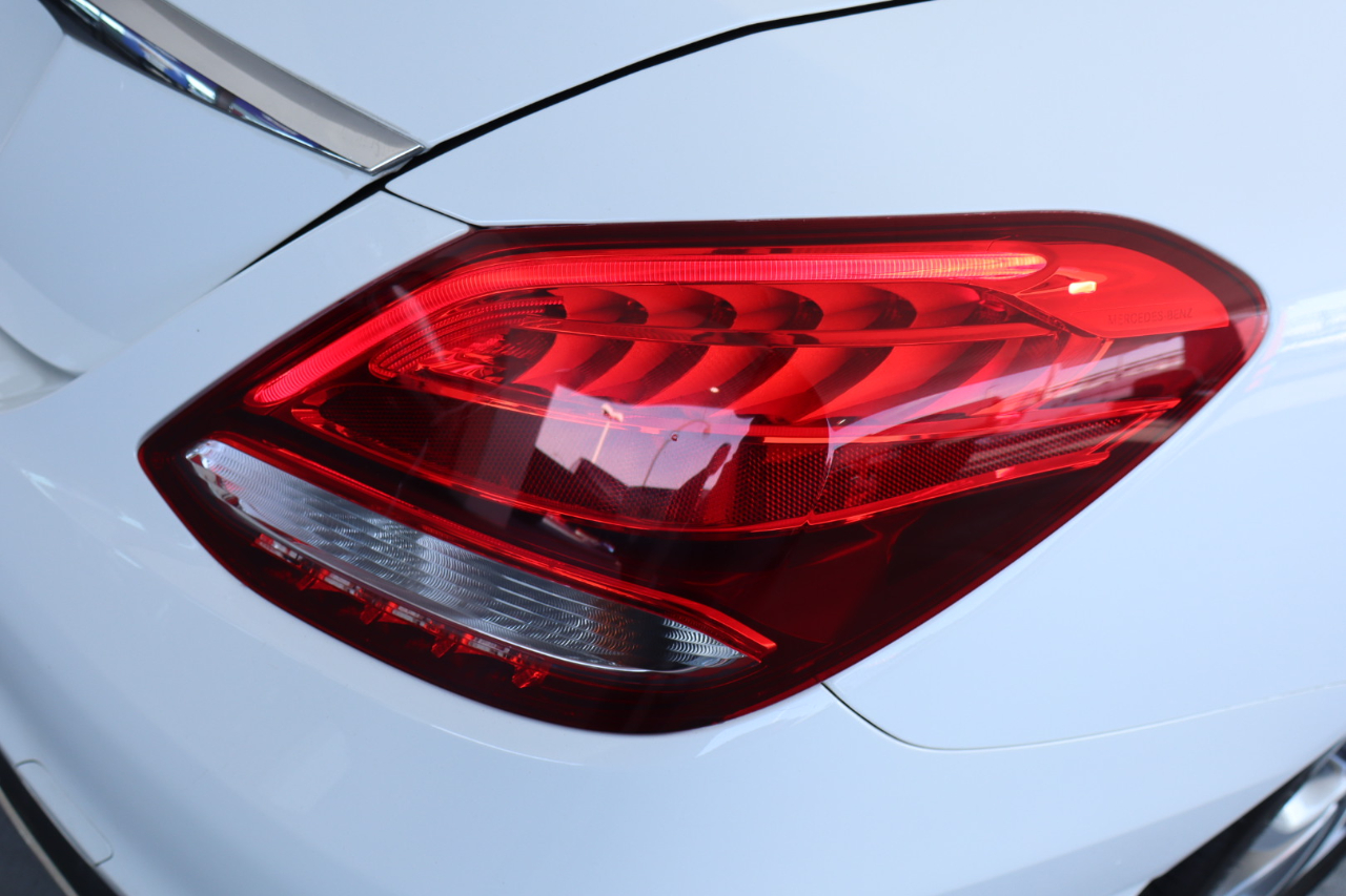 Mercedes-Benz C-Class 4dr Sdn C 300 RWD 2015