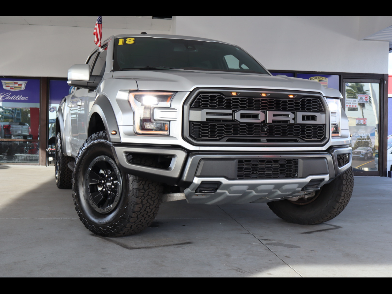 Ford F-150 Raptor 4WD SuperCrew 5.5' Box 2018