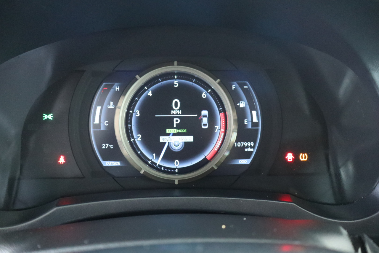 Lexus IS 300 4dr Sdn AWD 2016