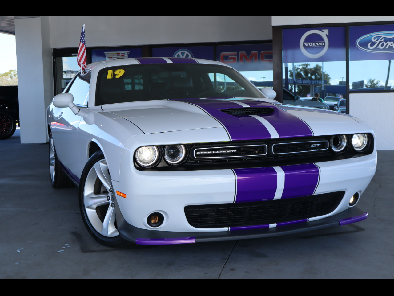 Dodge Challenger GT RWD 2019
