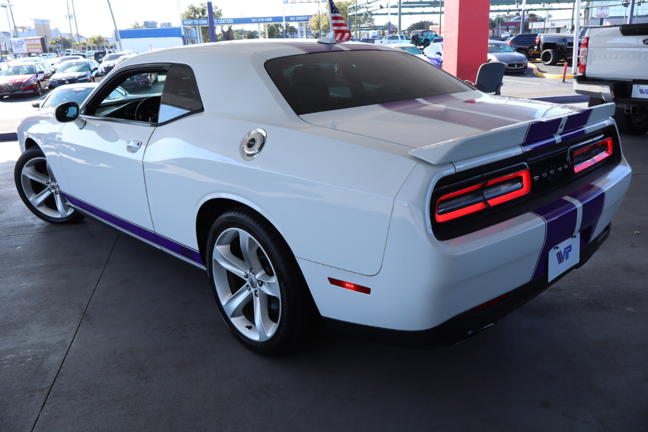 Dodge Challenger GT RWD 2019