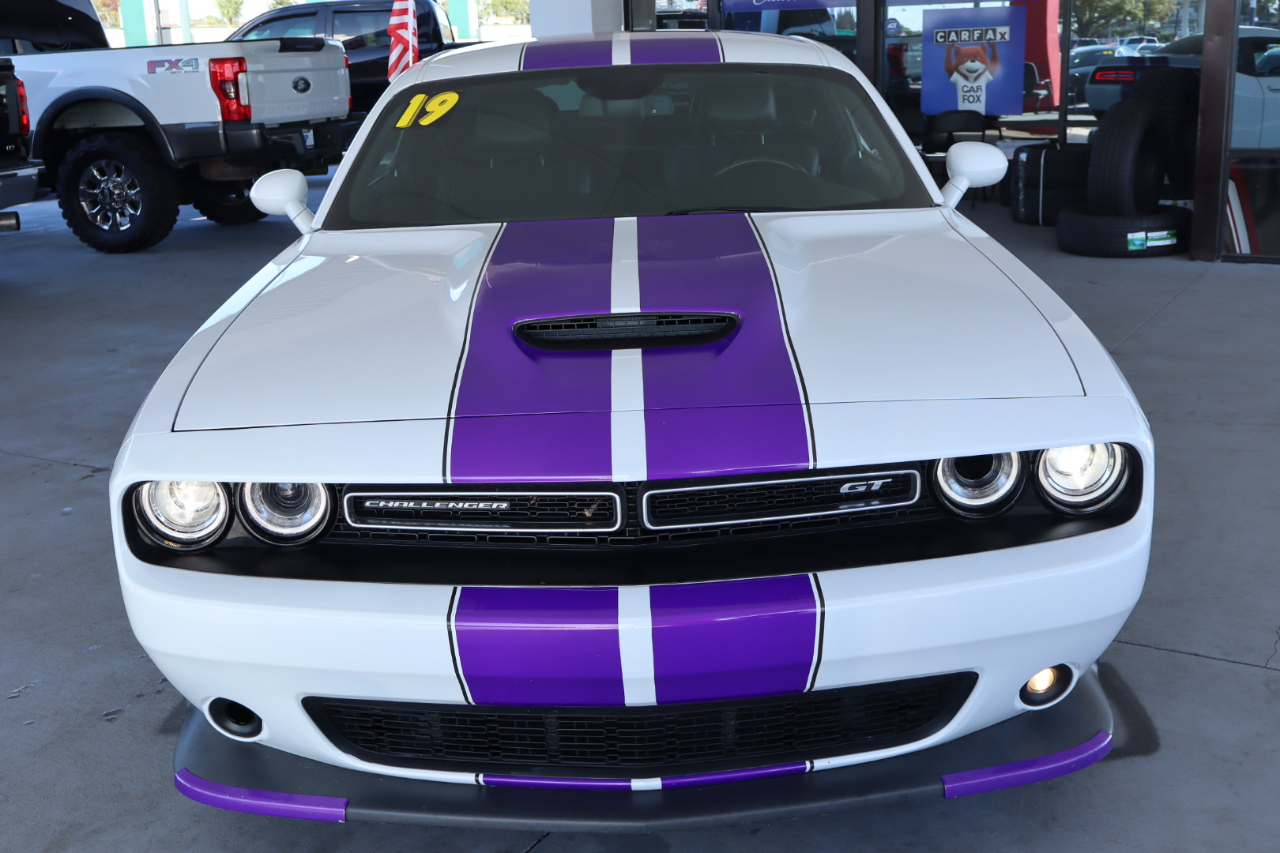 Dodge Challenger GT RWD 2019