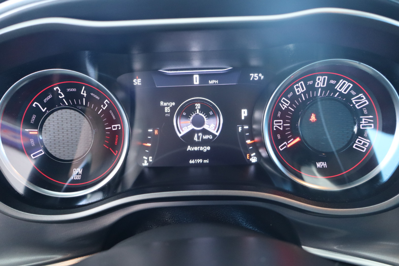 Dodge Challenger GT RWD 2019