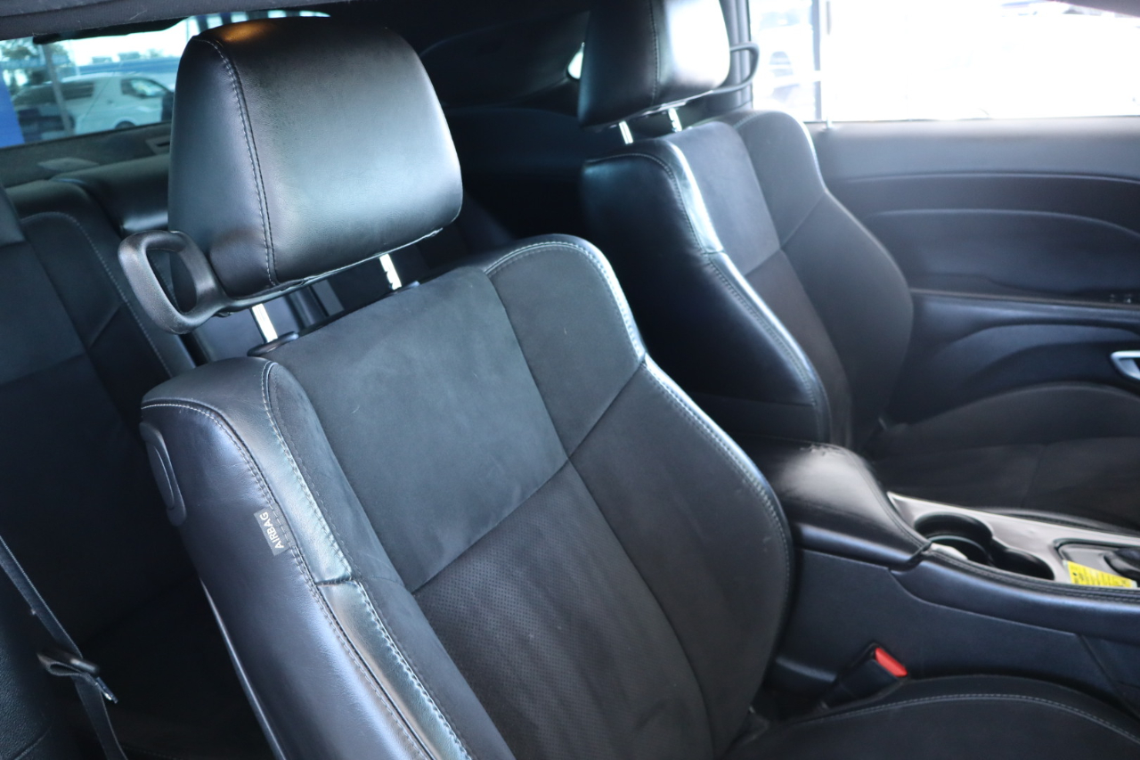 Dodge Challenger GT RWD 2019