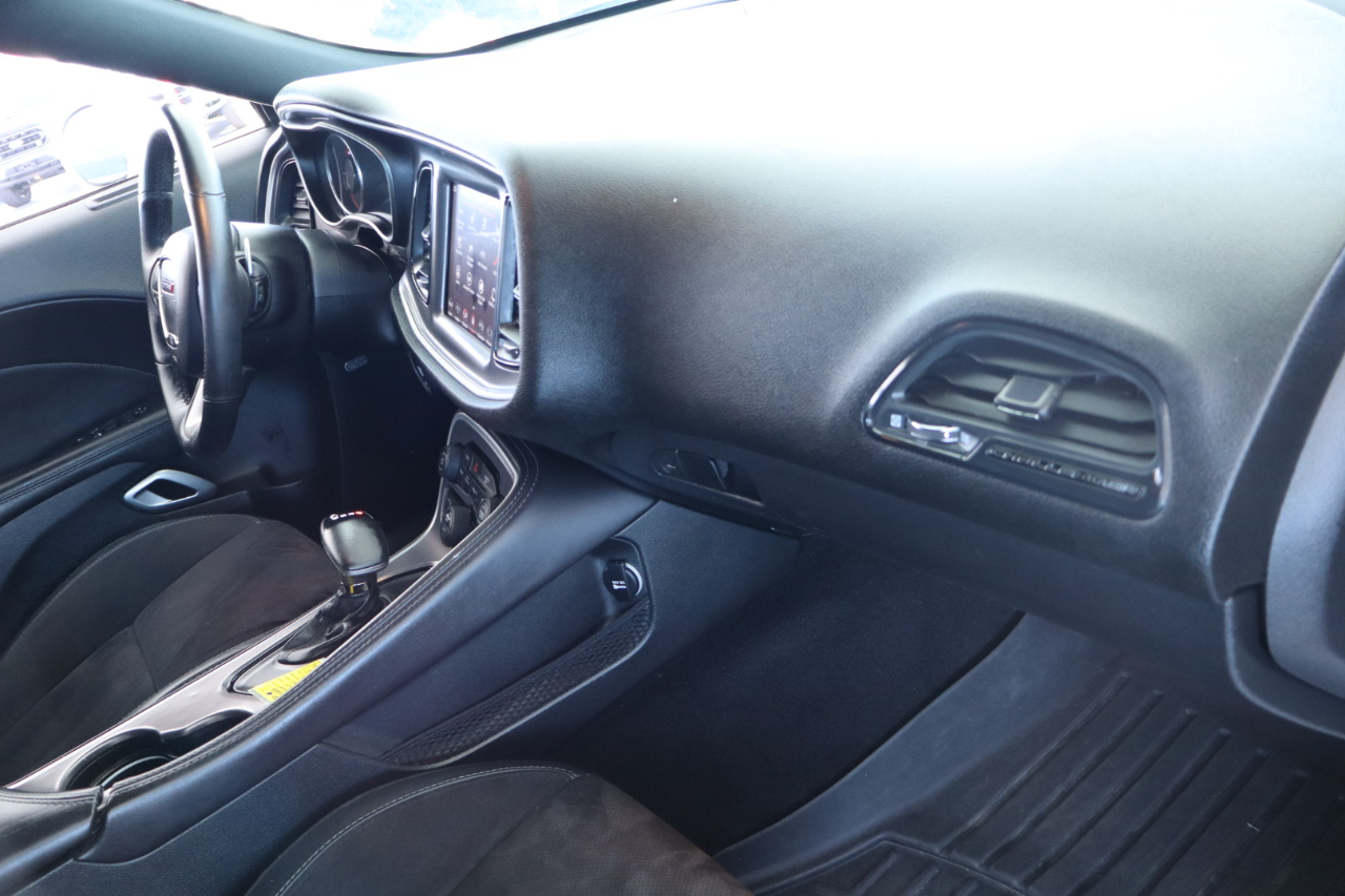 Dodge Challenger GT RWD 2019