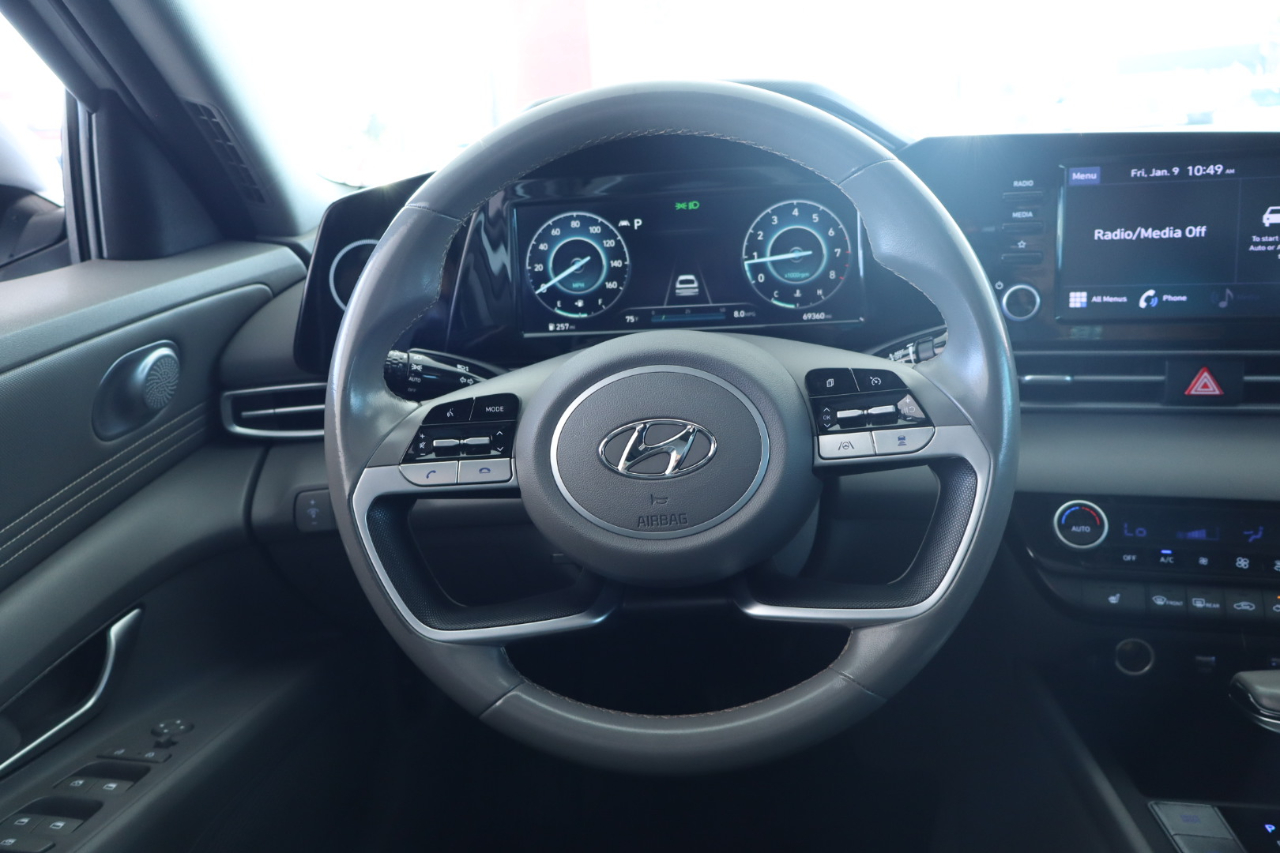 Hyundai Elantra SEL IVT *Ltd Avail* 2021