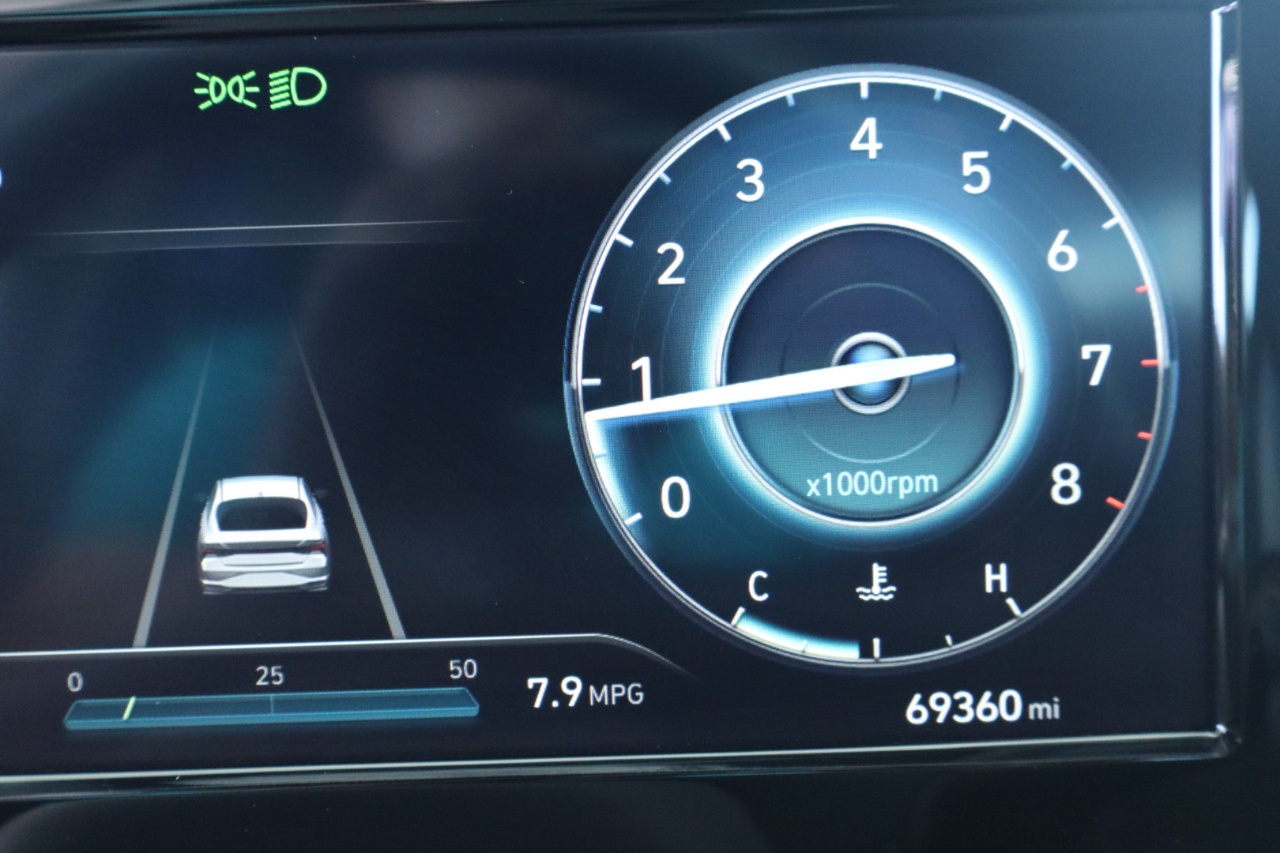 Hyundai Elantra SEL IVT *Ltd Avail* 2021