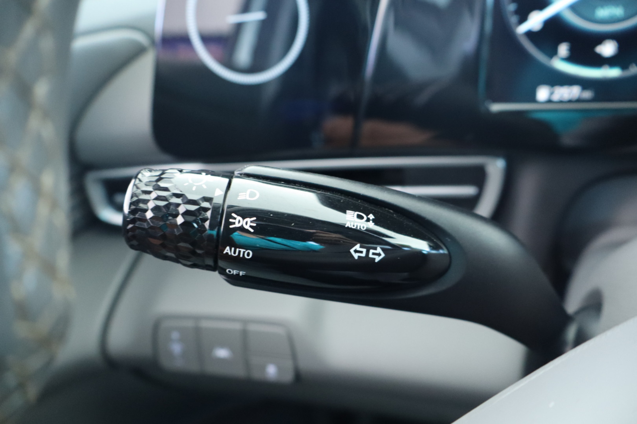 Hyundai Elantra SEL IVT *Ltd Avail* 2021