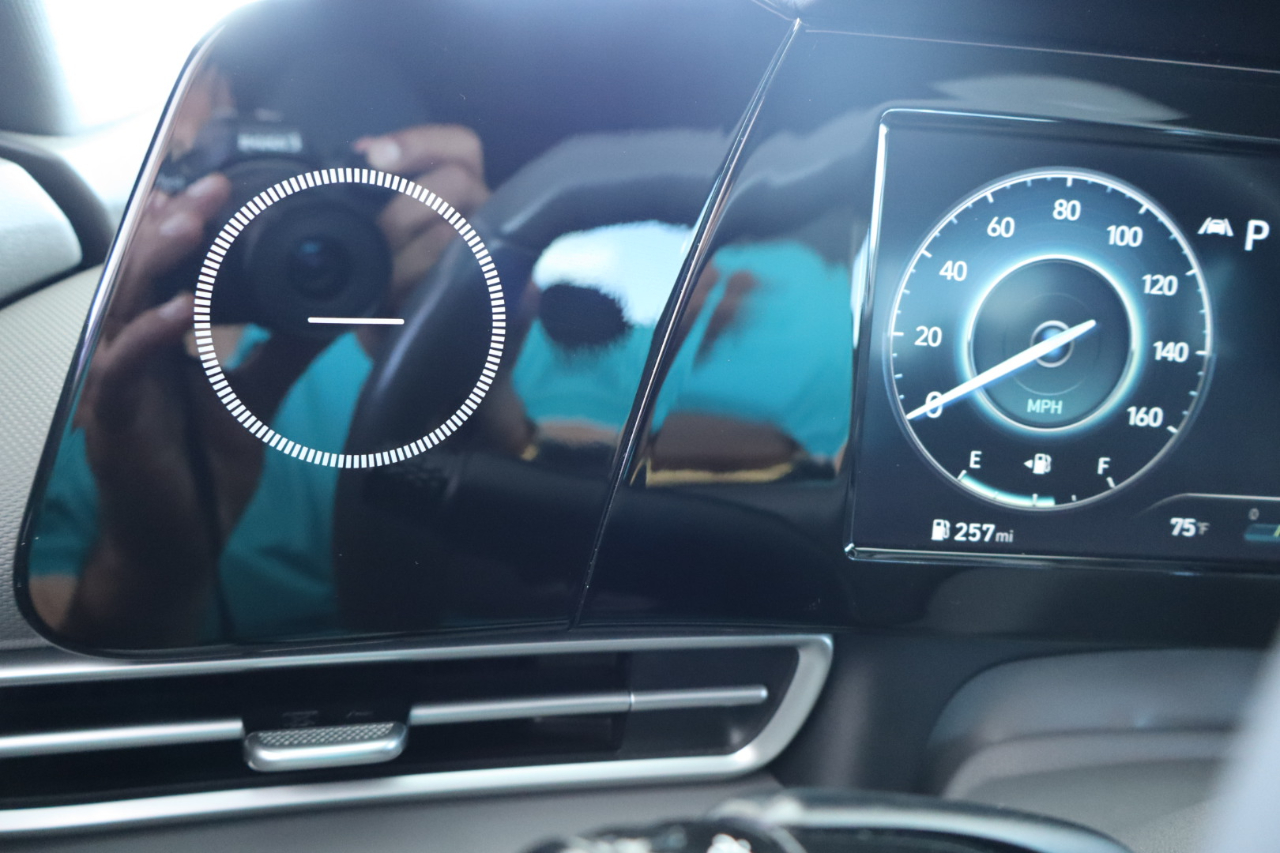 Hyundai Elantra SEL IVT *Ltd Avail* 2021