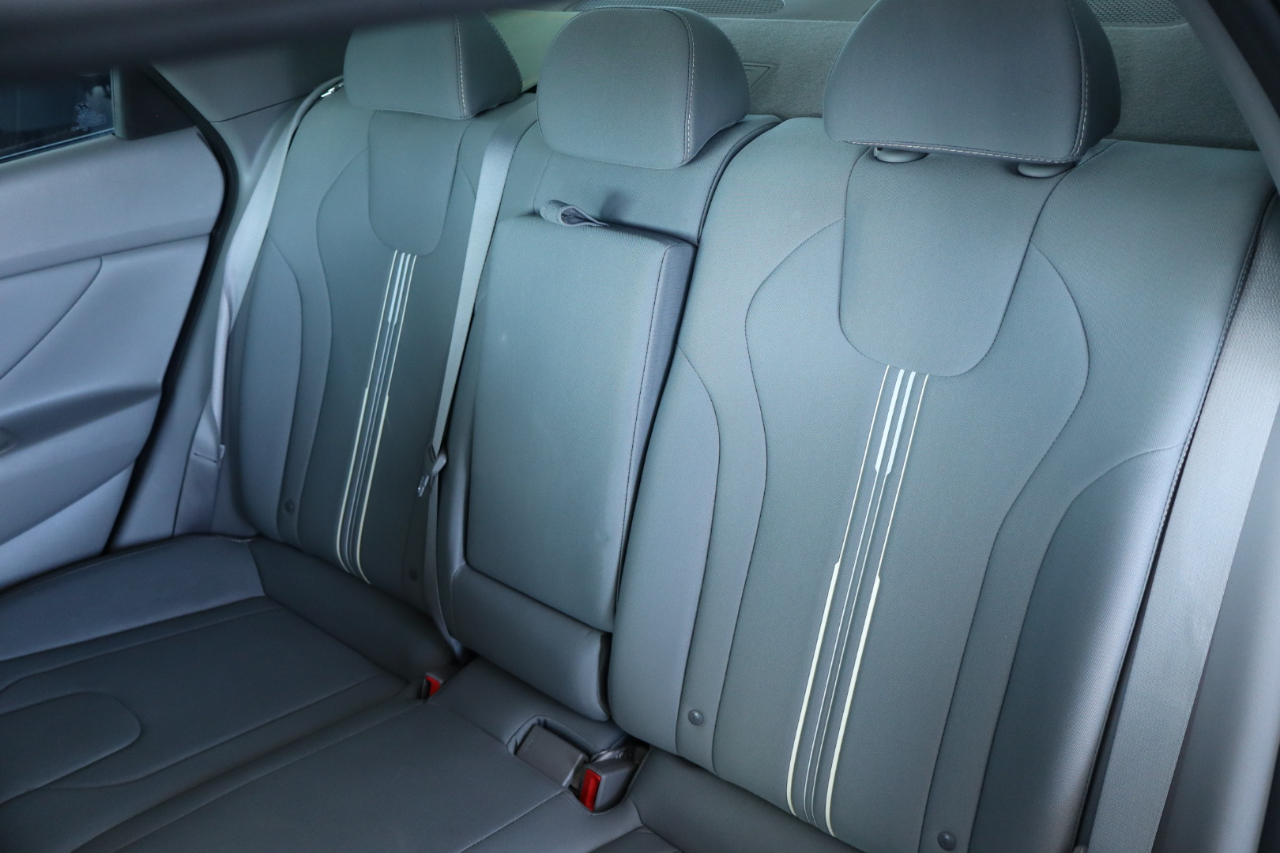 Hyundai Elantra SEL IVT *Ltd Avail* 2021