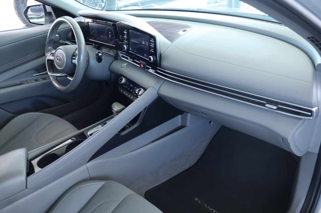 Hyundai Elantra SEL IVT *Ltd Avail* 2021