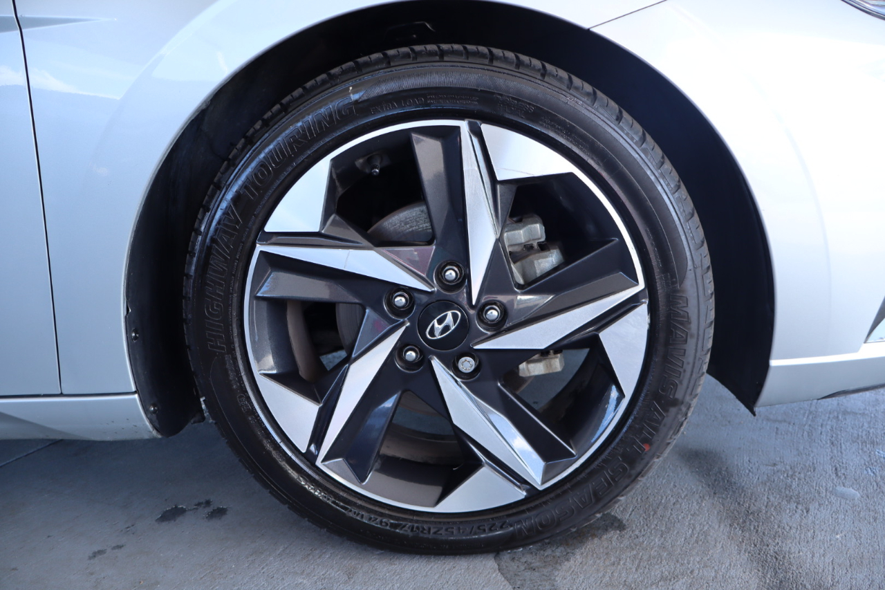 Hyundai Elantra SEL IVT *Ltd Avail* 2021