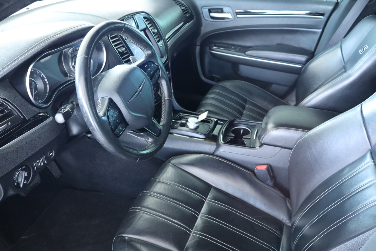 Chrysler 300 300S RWD 2021