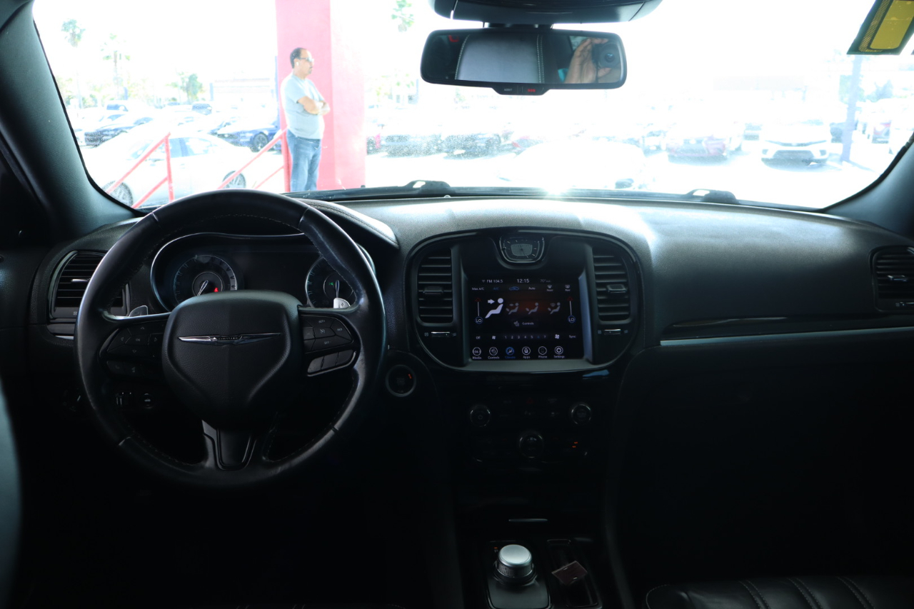 Chrysler 300 300S RWD 2021