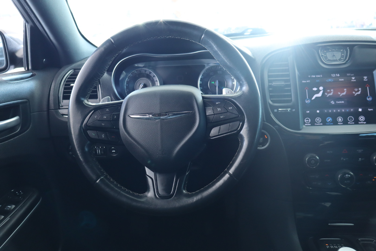 Chrysler 300 300S RWD 2021