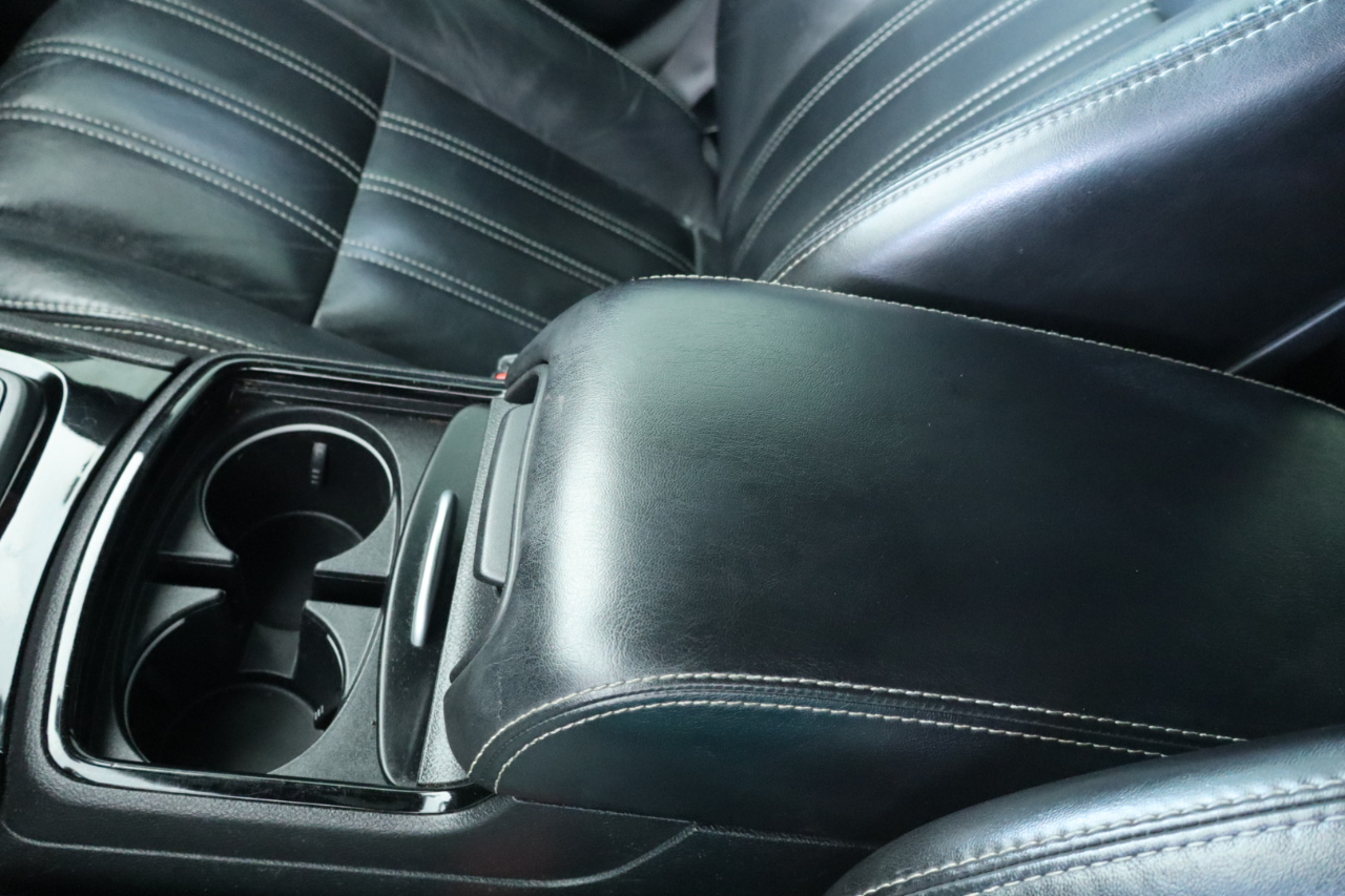 Chrysler 300 300S RWD 2021