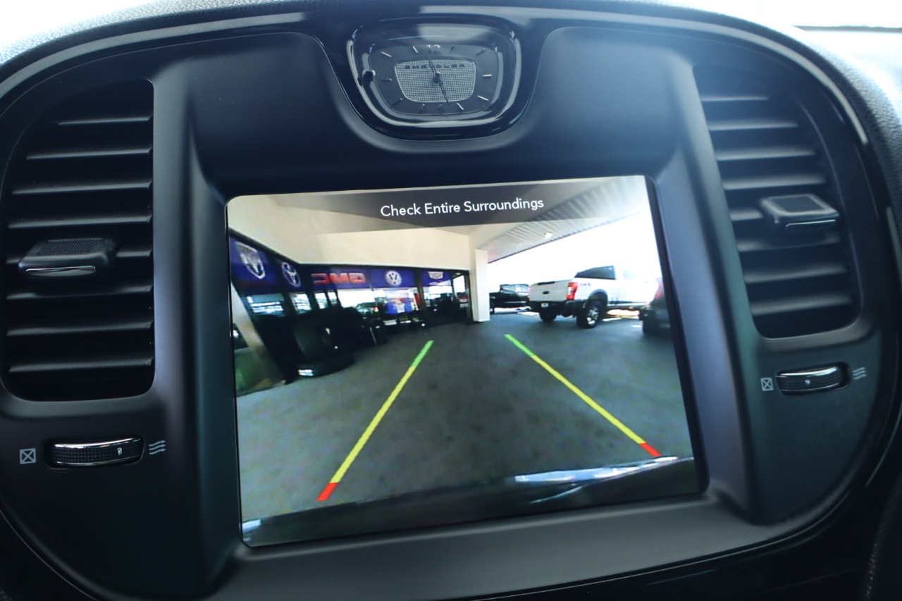 Chrysler 300 300S RWD 2021