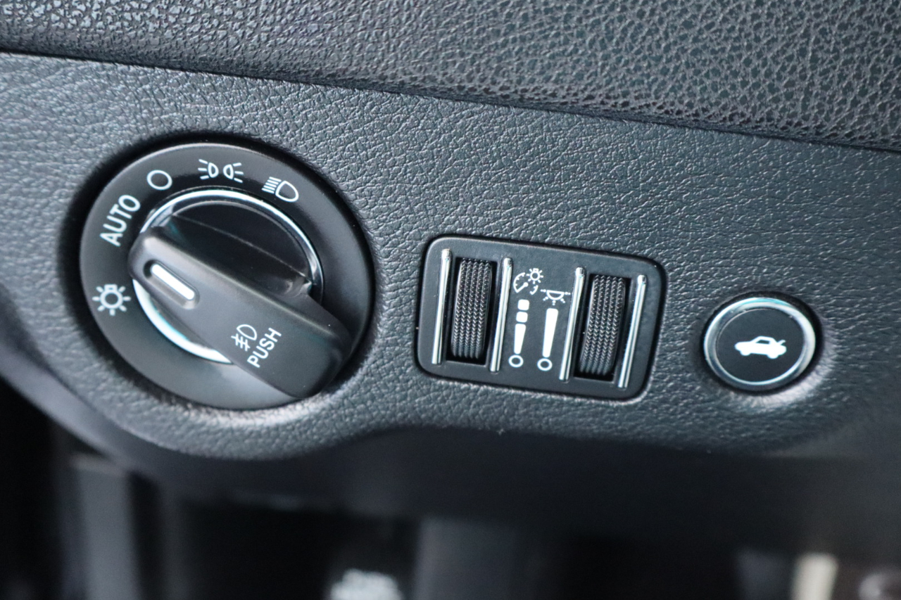 Chrysler 300 300S RWD 2021