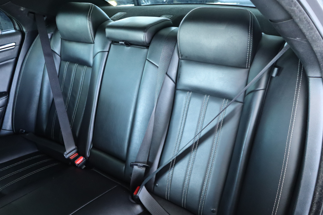 Chrysler 300 300S RWD 2021