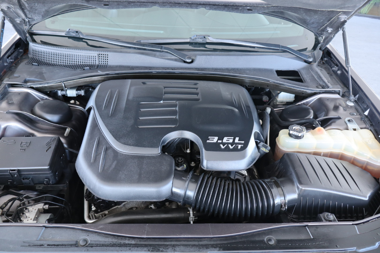 Chrysler 300 300S RWD 2021