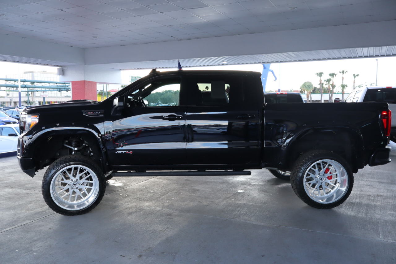 GMC Sierra 1500 4WD Crew Cab 147" AT4 2021