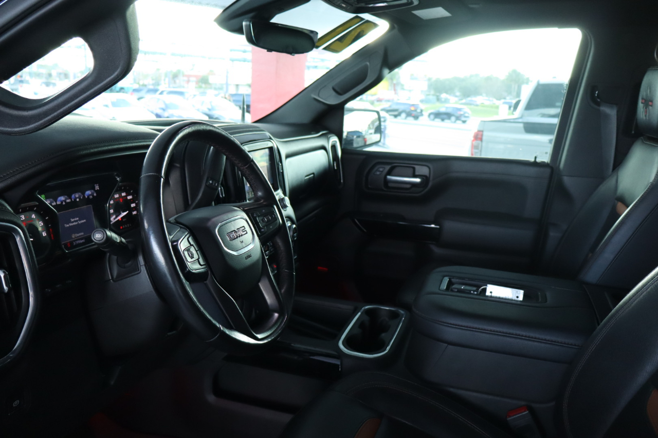 GMC Sierra 1500 4WD Crew Cab 147" AT4 2021