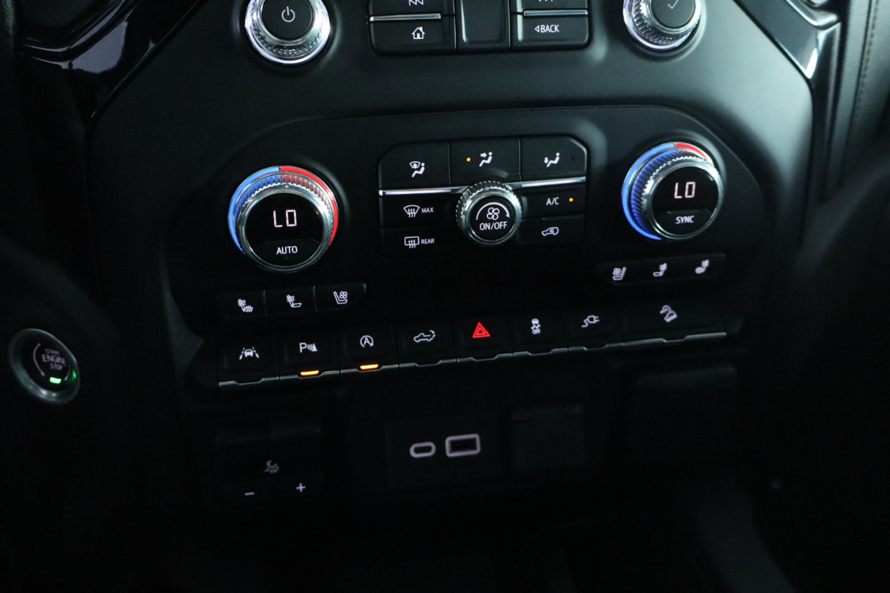 GMC Sierra 1500 4WD Crew Cab 147" AT4 2021