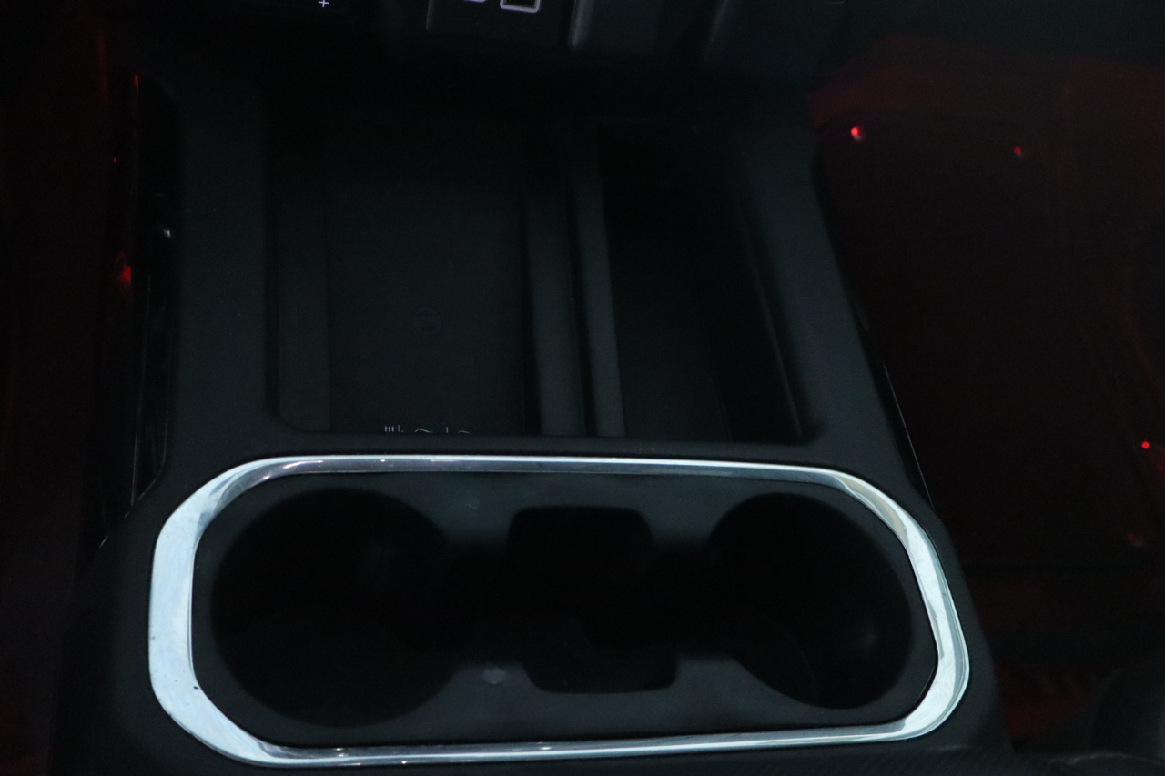 GMC Sierra 1500 4WD Crew Cab 147" AT4 2021