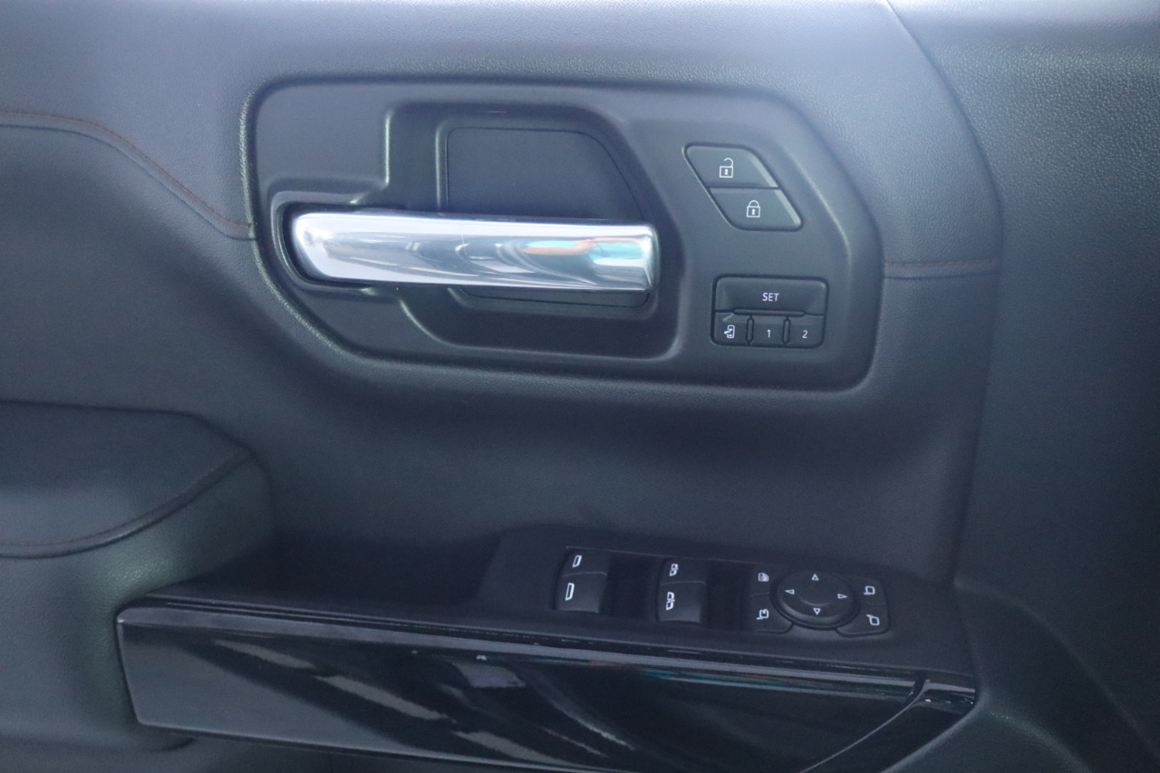 GMC Sierra 1500 4WD Crew Cab 147" AT4 2021