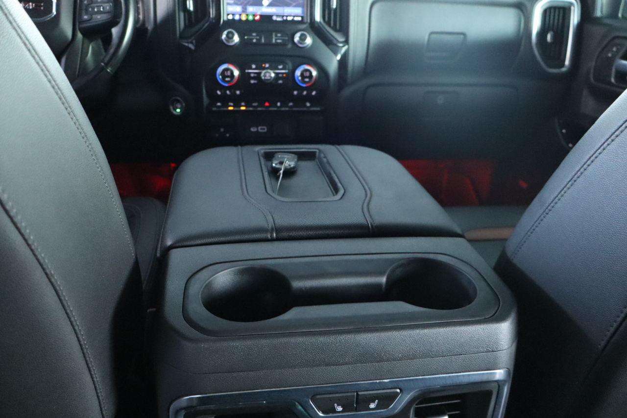 GMC Sierra 1500 4WD Crew Cab 147" AT4 2021