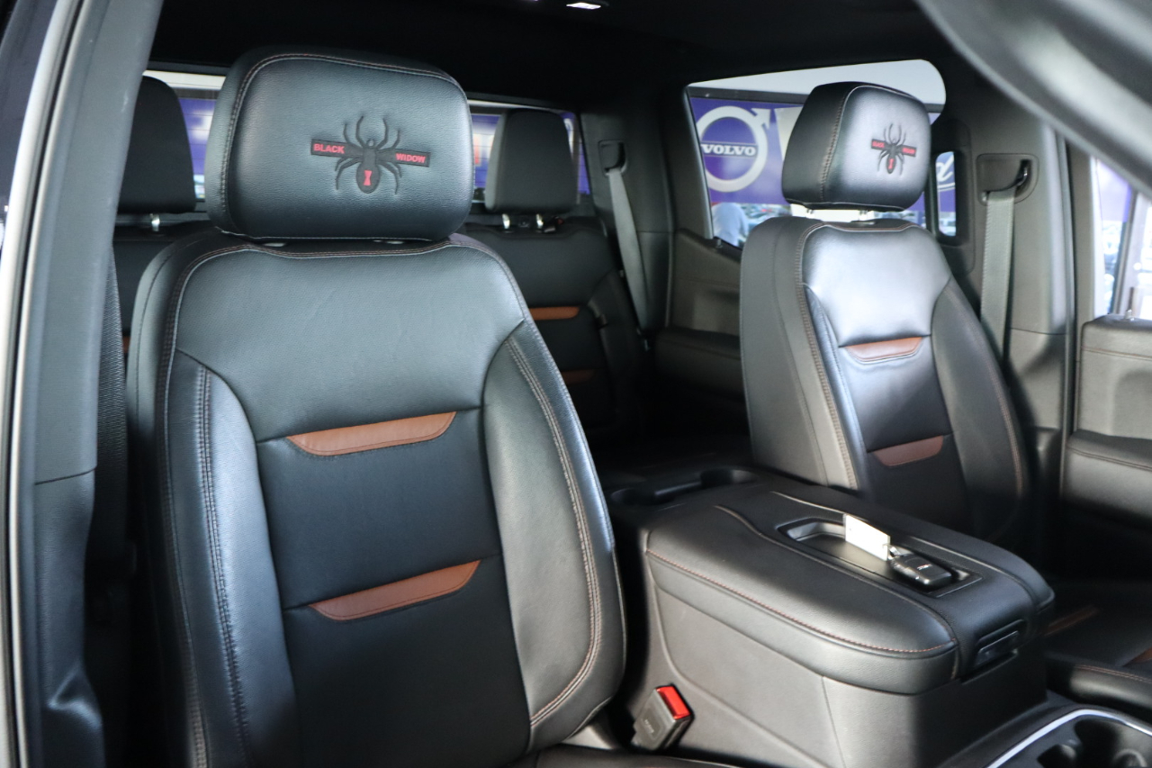 GMC Sierra 1500 4WD Crew Cab 147" AT4 2021