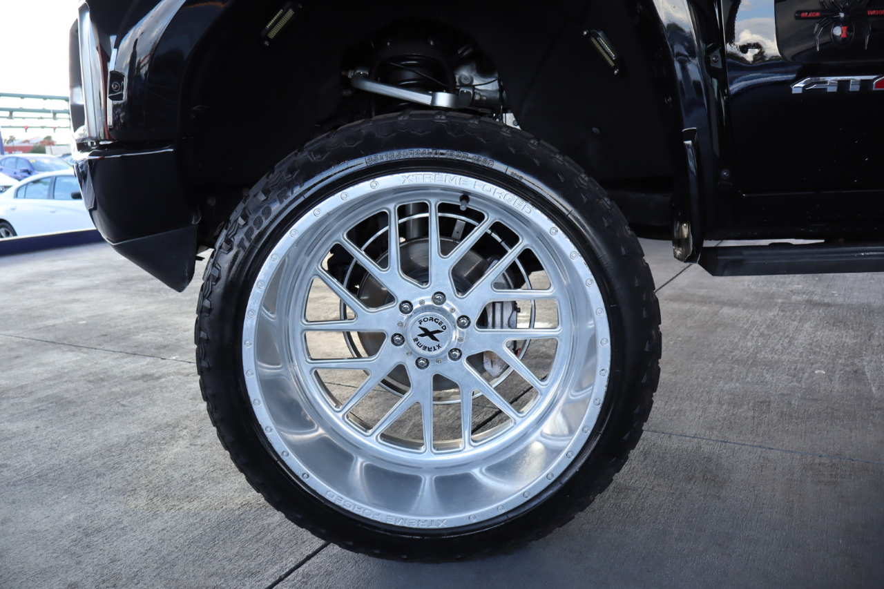 GMC Sierra 1500 4WD Crew Cab 147" AT4 2021