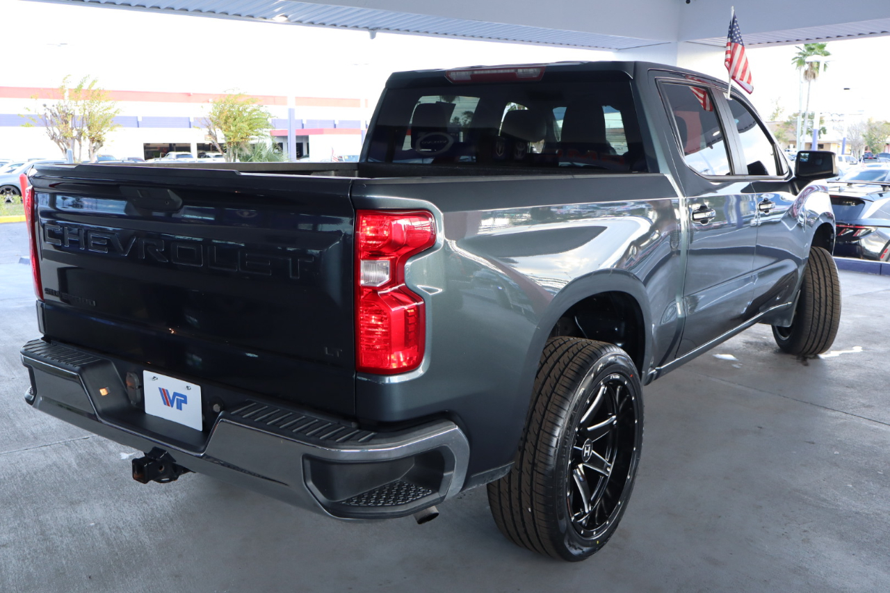 Chevrolet Silverado 1500 2WD Crew Cab 147" LT 2020