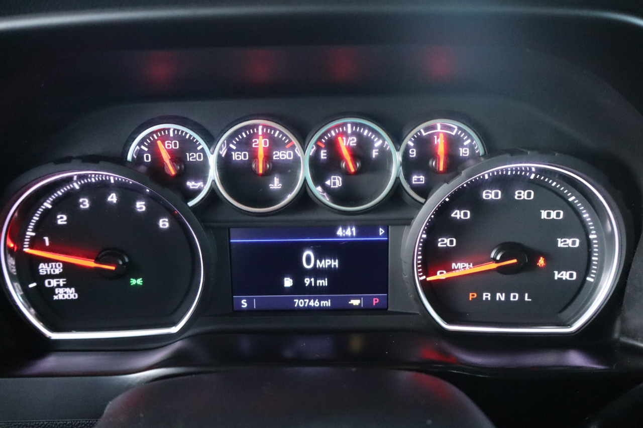 Chevrolet Silverado 1500 2WD Crew Cab 147" LT 2020